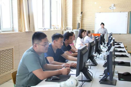 東勝區(qū)蒙古族學(xué)校舉辦新教師計(jì)算機(jī)技能培訓(xùn)，助力民族文化與信息技術(shù)融合